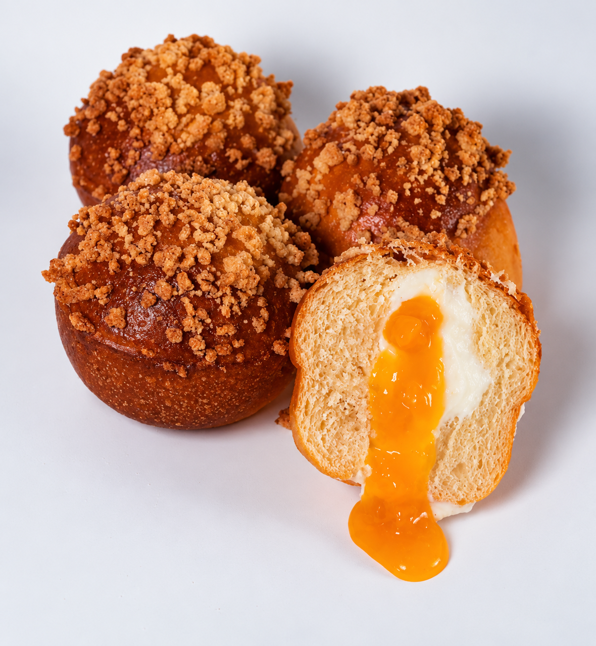 Receta de brioche con mermelada de melocotón, maracuya y ralladura de lima